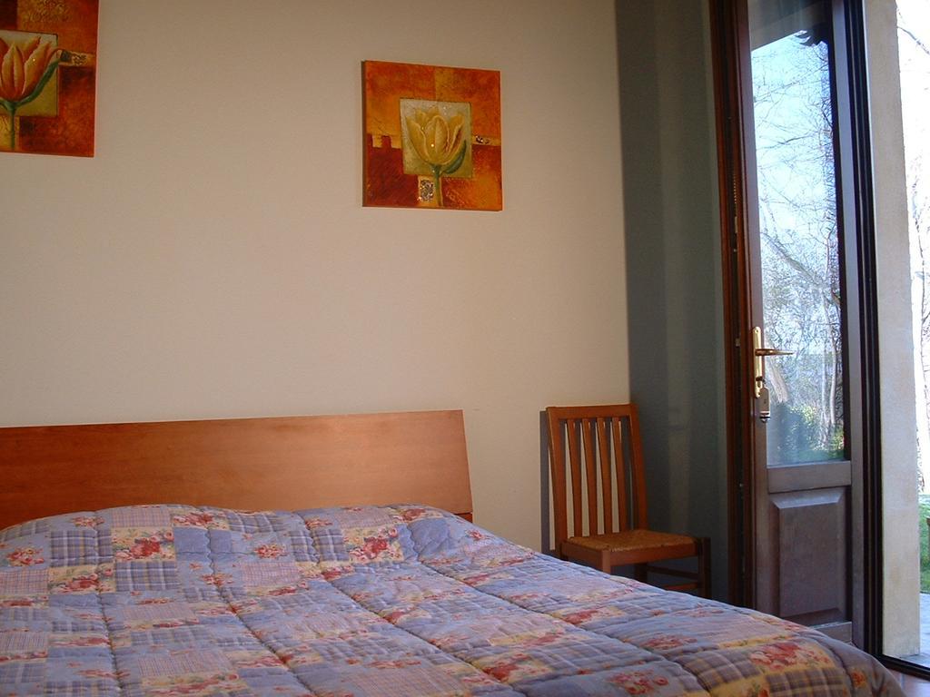 Agriturismo Lupo Bianco Monzambano Luaran gambar