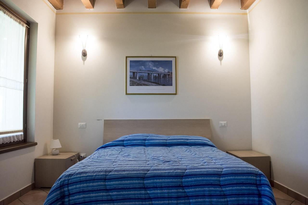 Agriturismo Lupo Bianco Monzambano Luaran gambar