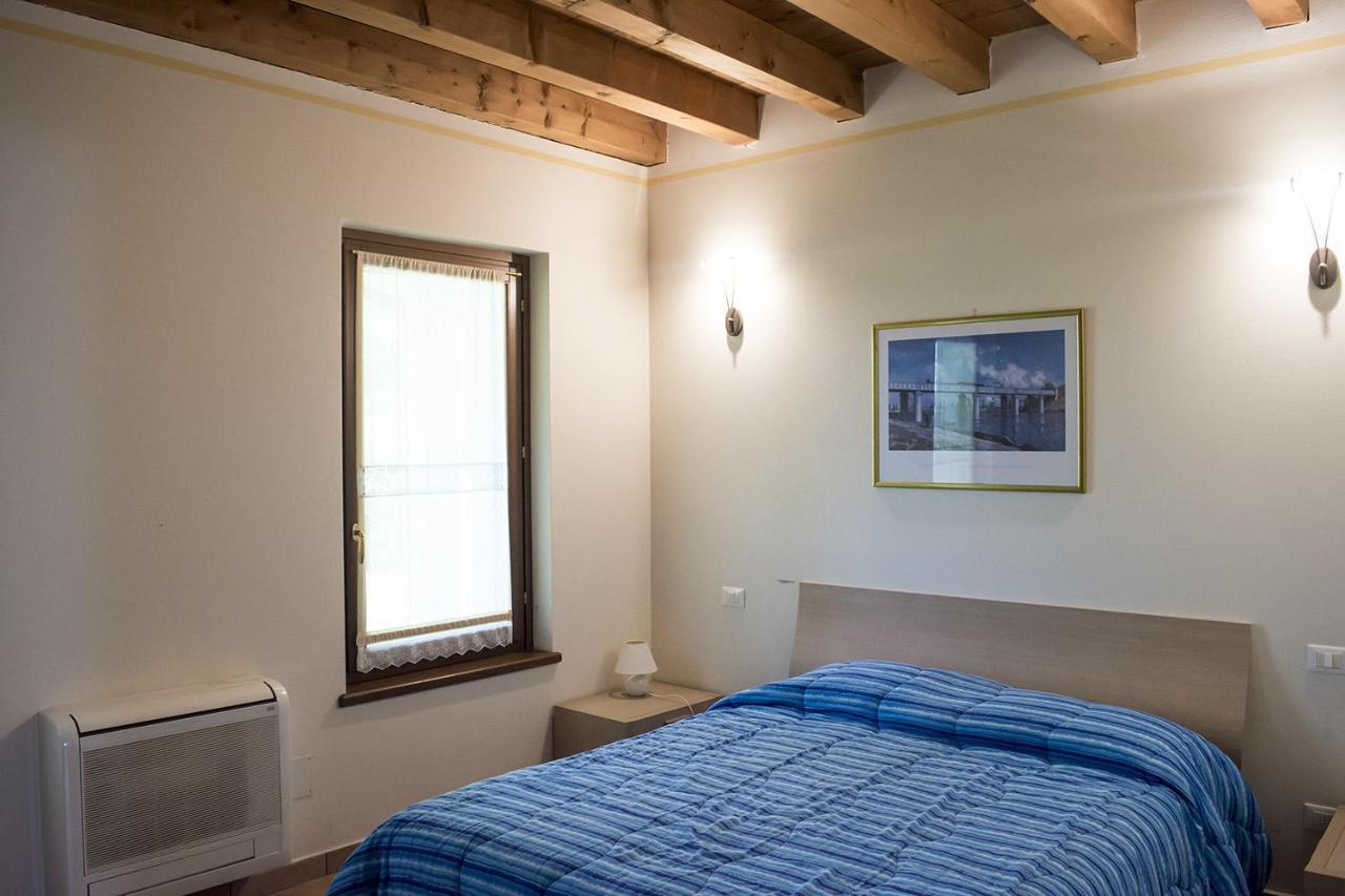 Agriturismo Lupo Bianco Monzambano Luaran gambar