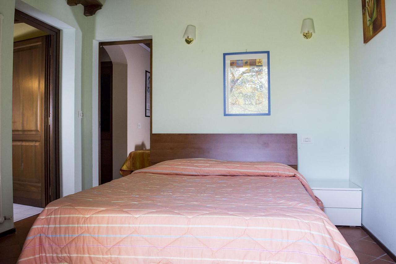 Agriturismo Lupo Bianco Monzambano Luaran gambar