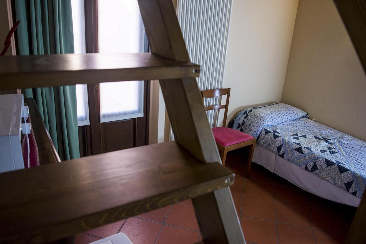 Agriturismo Lupo Bianco Monzambano Luaran gambar