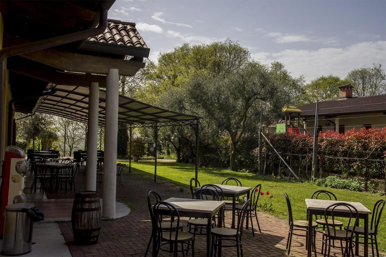 Agriturismo Lupo Bianco Monzambano Luaran gambar