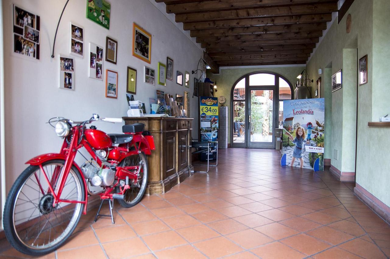 Agriturismo Lupo Bianco Monzambano Luaran gambar